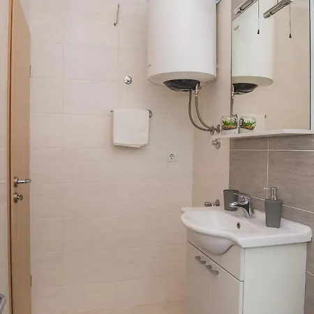 Apartment Slavka Rogoznica (Sibenik-Knin)